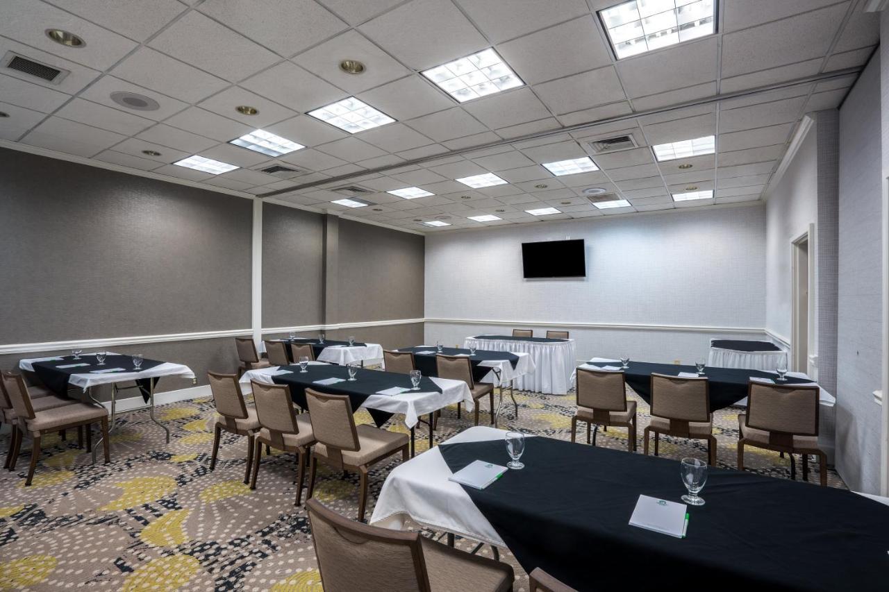 Hotel - Research Park By Ihg 3*