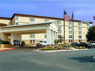 - Research Park By Ihg Hotel 3*